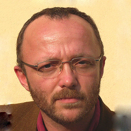 Dr. Henning Schröder